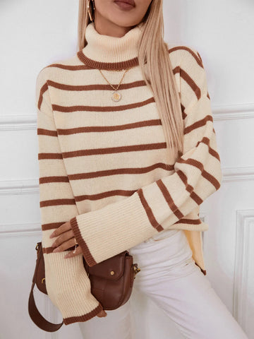 Mayla Turtleneck Pullover